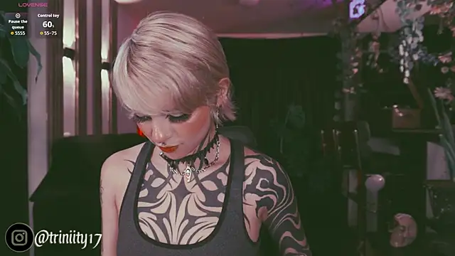 Snapshot of Trinity___s chatting on September 17, 3:41 am Trinity s online show from September 17, 3:41 am