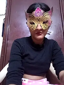 BabySlimmy10 online show from November 22, 7:13 pm