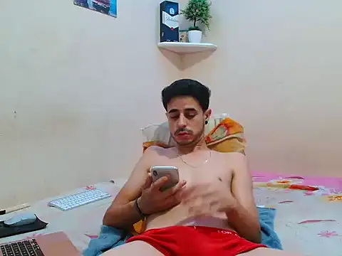 Snapshot of DoteMarks chatting on December 12, 10:02 am DoteMarks online show from December 12, 10:02 am