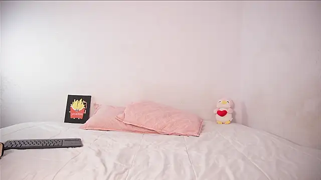 Snapshot of Doll4you_ chatting on July 29, 8:51 pm Doll4you online show from July 29, 8:51 pm