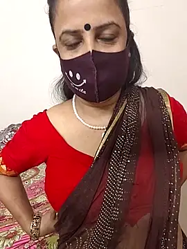 Snapshot of Cute-manisha chatting on November 14, 2:43 am Cute-manisha online show from November 14, 2:43 am