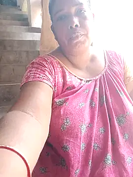 Hotty-rumi online show from February 28, 4:46 am