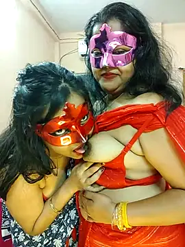 hottbabycam online show from May 15, 3:41 pm