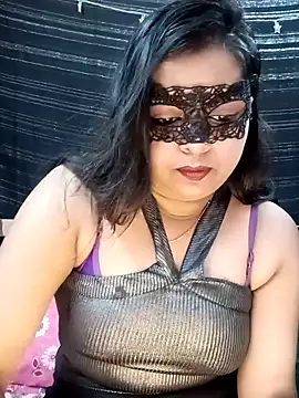 hottbabycam online show from June 1, 3:25 pm