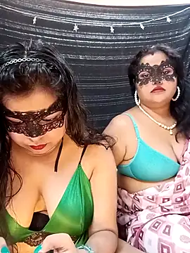 hottbabycam online show from June 10, 2:49 pm
