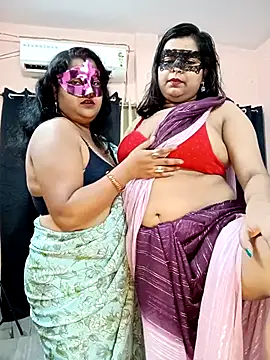 hottbabycam online show from July 4, 2:56 pm
