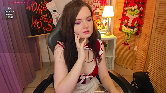 Snapshot of AmA_lia_ chatting on January 3, 8:32 am AmA lia  online show from January 3, 8:32 am