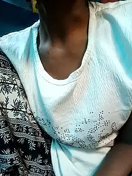 Snapshot of Kajal__Mehra chatting on November 19, 5:40 am Kajal Mehra online show from November 19, 5:40 am