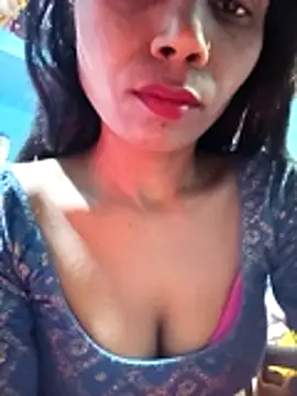 Snapshot of Kajal__Mehra chatting on November 21, 9:35 pm Kajal Mehra online show from November 21, 9:35 pm