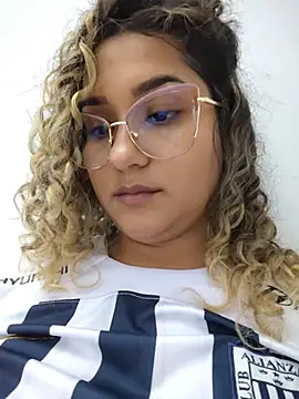 BrendaGirs online show from June 14, 2:24 am