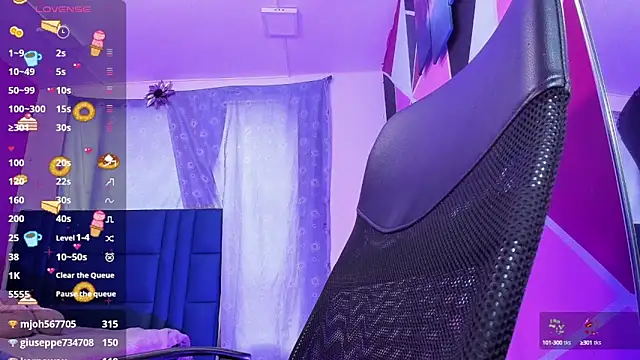 Snapshot of dakota-bright01 chatting on January 24, 6:56 pm dakota-bright01 online show from January 24, 6:56 pm