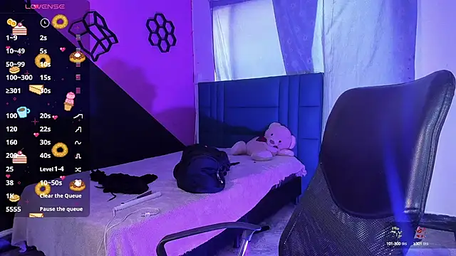 Snapshot of dakota-bright01 chatting on January 31, 3:33 pm dakota-bright01 online show from January 31, 3:33 pm