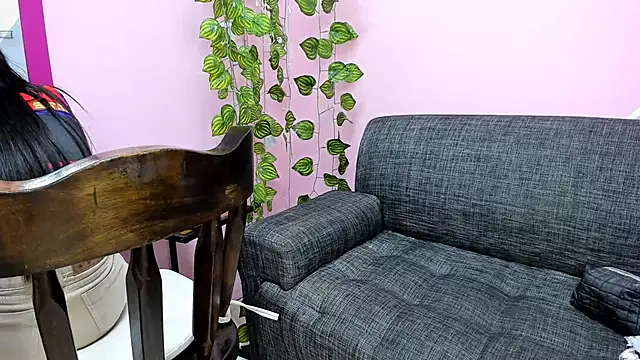 Snapshot of dakota-bright01 chatting on February 18, 1:22 pm dakota-bright01 online show from February 18, 1:22 pm