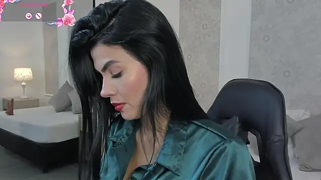 stephanya  online show from June 26, 7:29 pm