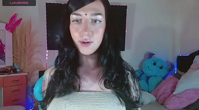 karla zambrano online show from December 28, 2:11 am