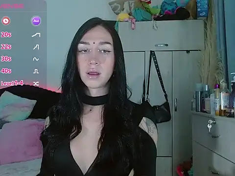 karla zambrano online show from March 3, 11:14 pm