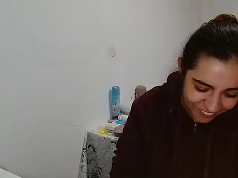 Ursumi1 online show from March 10, 5:07 pm