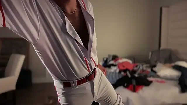 Snapshot of 69woodinson chatting on September 14, 9:19 am 69woodinson online show from September 14, 9:19 am