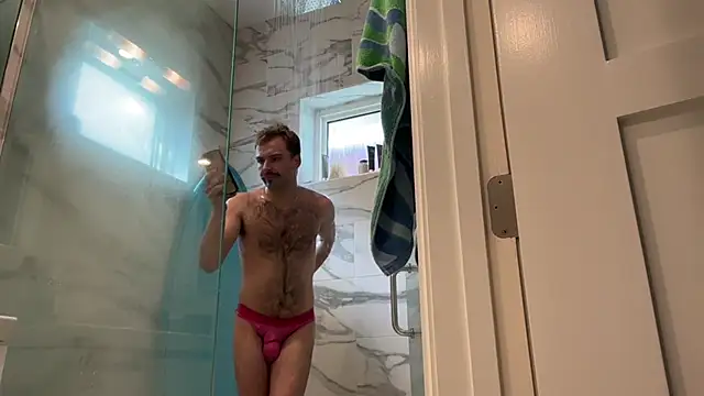 Snapshot of 69woodinson chatting on February 9, 3:49 pm 69woodinson online show from February 9, 3:49 pm