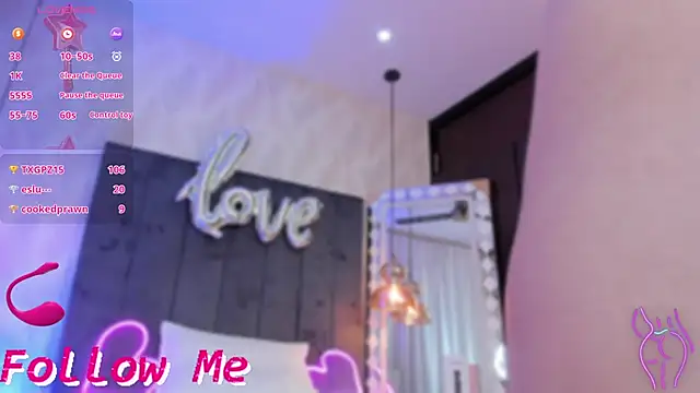 Snapshot of SHARONN____ chatting on February 26, 10:04 am SHARONN online show from February 26, 10:04 am