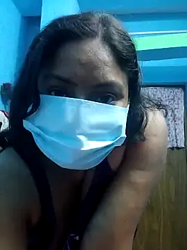 Sexy Mona Bhabhi online show from December 10, 9:00 pm