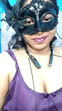 Sexy Mona Bhabhi online show from February 15, 8:54 pm