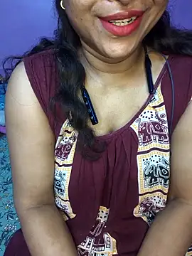Snapshot of Sexy_Mona_Bhabhi chatting on April 20, 8:10 pm Sexy Mona Bhabhi online show from April 20, 8:10 pm
