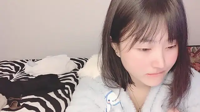 Snapshot of ffccvjsexx chatting on January 12, 9:08 am ffccvjsexx online show from January 12, 9:08 am