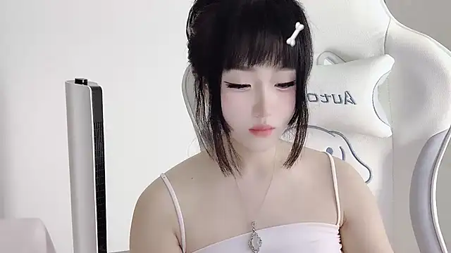 Snapshot of ffccvjsexx chatting on October 9, 10:57 am ffccvjsexx online show from October 9, 10:57 am