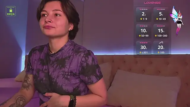 Ishtar Divine online show from October 19, 3:56 pm