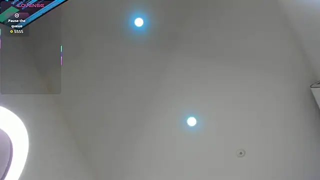 aggy castel online show from January 15, 1:48 pm