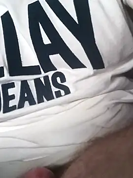 Snapshot of Magical_Feel chatting on February 1, 12:29 am Magical Feel online show from February 1, 12:29 am