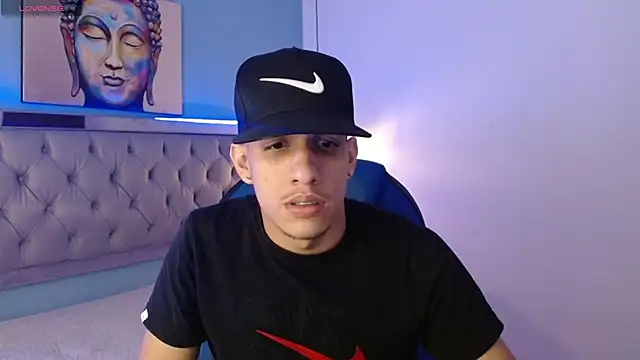 Snapshot of Jheidertwink chatting on January 22, 3:41 am Jheidertwink online show from January 22, 3:41 am