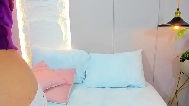 yaya23x online show from March 20, 10:18 pm