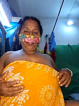 Real Desi Couple online show from August 6, 5:26 pm