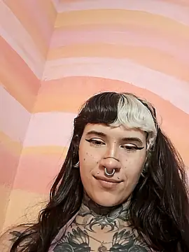 suesky online show from December 31, 5:11 am