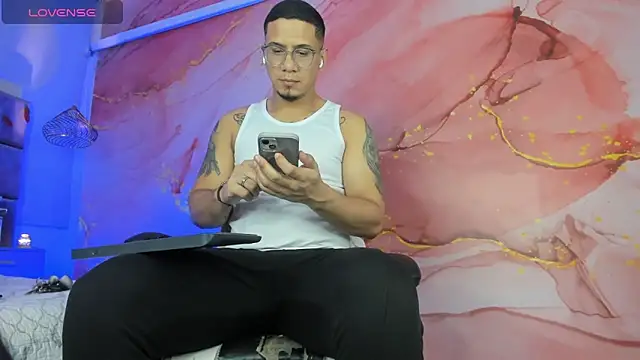 JoshMillerr  online show from February 23, 1:58 am