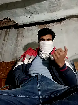 Roni1028 online show from December 11, 2:00 pm