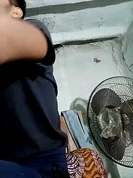 Roni1028 online show from December 20, 6:13 pm