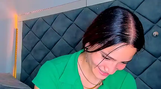 Nellyhills online show from January 31, 1:33 am