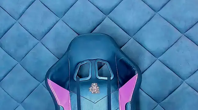 Nellyhills online show from February 9, 7:41 pm