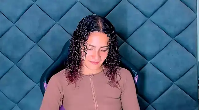 Nellyhills online show from February 11, 3:51 pm