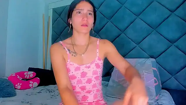 Nellyhills online show from February 24, 1:21 pm