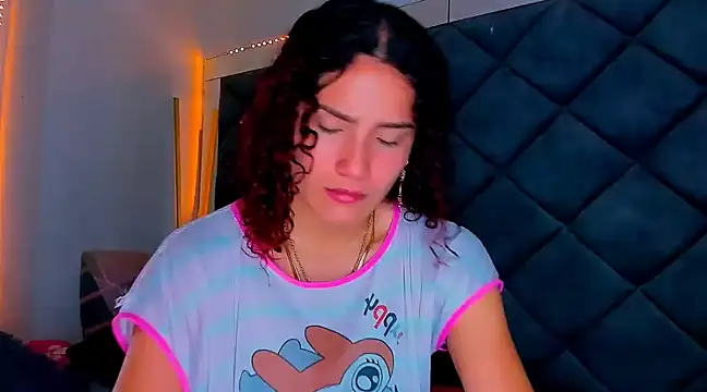 Nellyhills online show from February 27, 1:07 pm