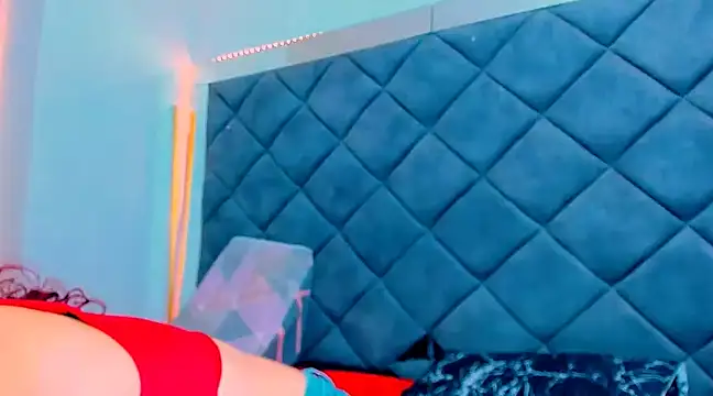 Nellyhills online show from March 6, 1:58 am