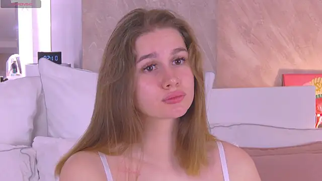 Snapshot of EllieHayes chatting on March 2, 10:59 pm EllieHayes online show from March 2, 10:59 pm