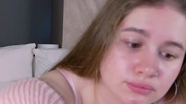 EllieHayes online show from May 1, 4:50 am