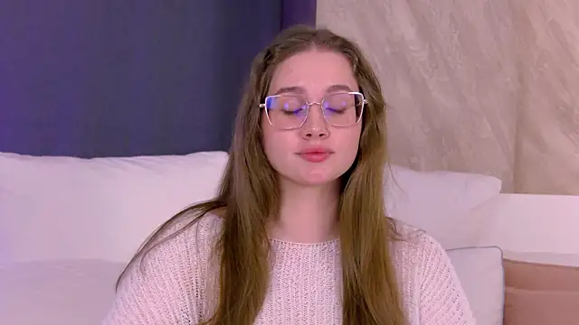 EllieHayes online show from July 2, 7:25 am