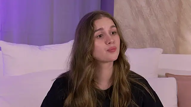 EllieHayes online show from July 29, 10:02 am