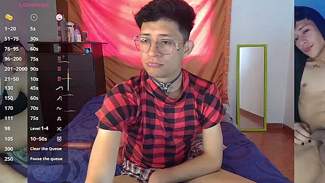 Snapshot of Sweet_c4mer0n chatting on September 21, 5:25 pm Sweet c4mer0n online show from September 21, 5:25 pm